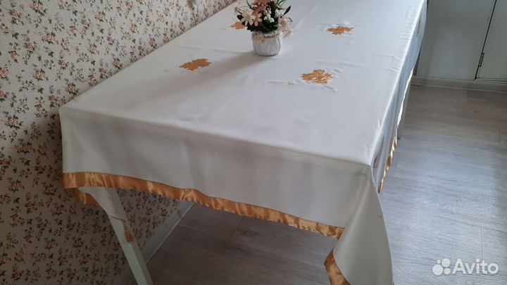 Скатерть 