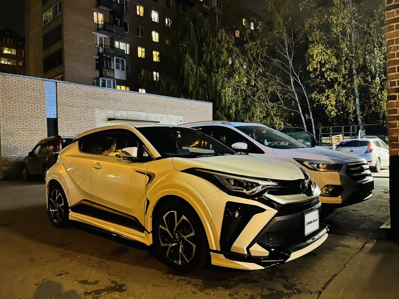 Toyota C-HR: фото из отзыва