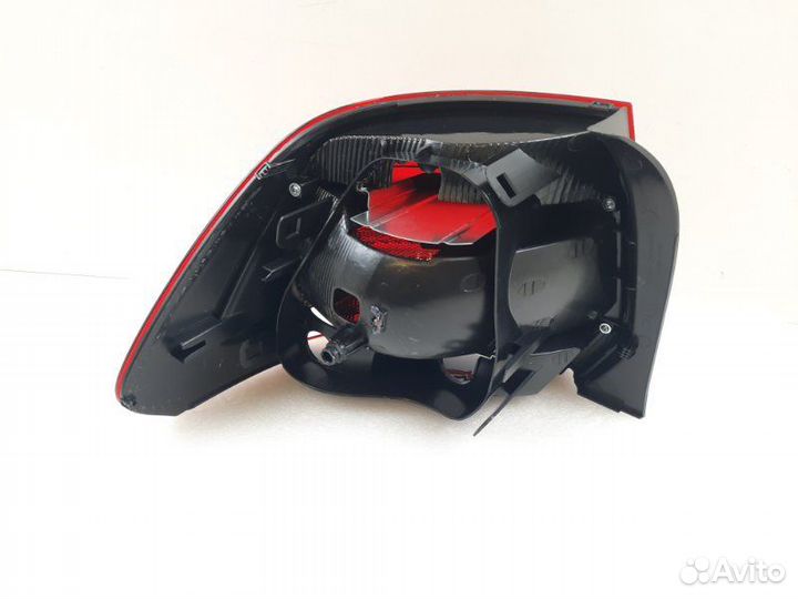 Фонарь правый Volkswagen Polo 5 2015-2020