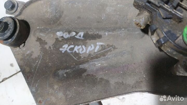 Моторчик стеклоочистителя Форд Эскорт 1995-2001