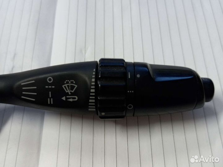 Переключатель стеклоочистителей Mitsubishi Pajero