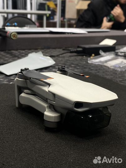 Квадрокоптер dji mini SE после падения