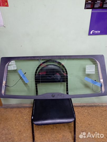 Стекло на заднюю крышку багажника BMW