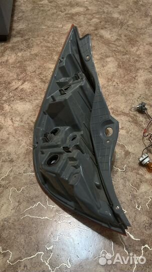 Фонарь задний правый hyundai solaris 1 хэтчбек