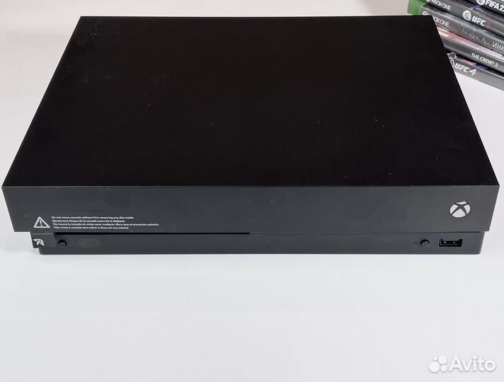 Xbox one X 1tb black