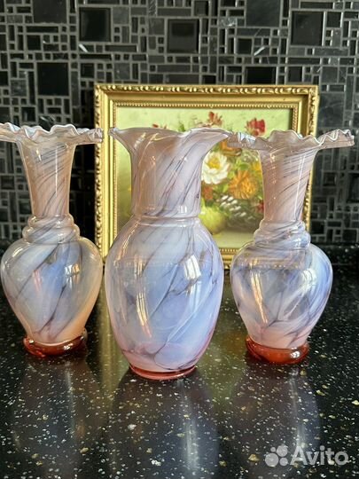 Вазы розовое опалиновое стекло винтаж Богемия