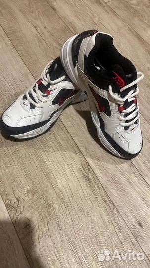 Кроссовки nike