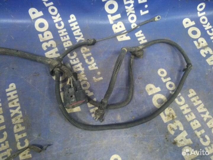 Проводка подкапотная Opel Astra J хэтчбек 2011