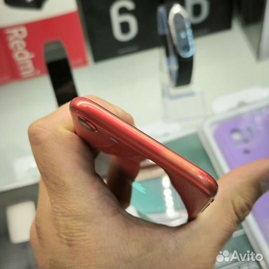 iPhone SE (2020), 64 ГБ