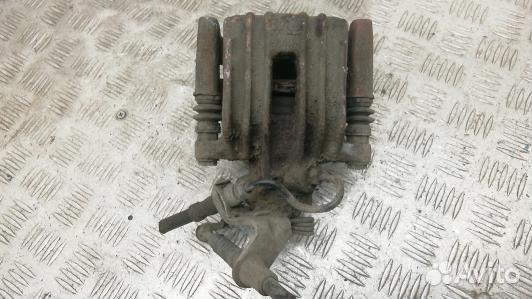 Суппорт тормозной задний левый volkswagen golf 5