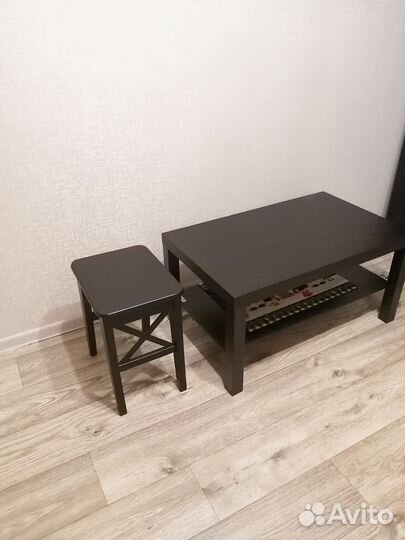 Журнальный столик IKEA бу и стульчик
