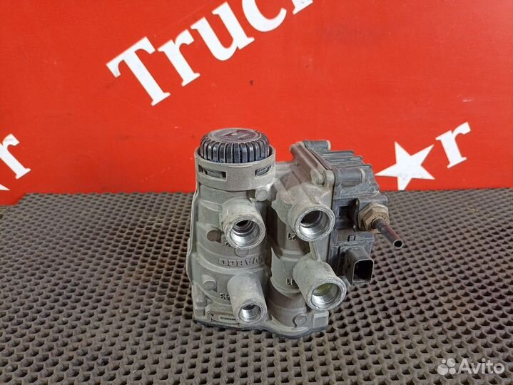 Кран управления тормозами прицепа Daf XF106