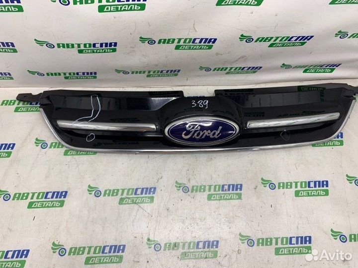 Решетка радиатора передняя Ford C-Max минивен 1.0L