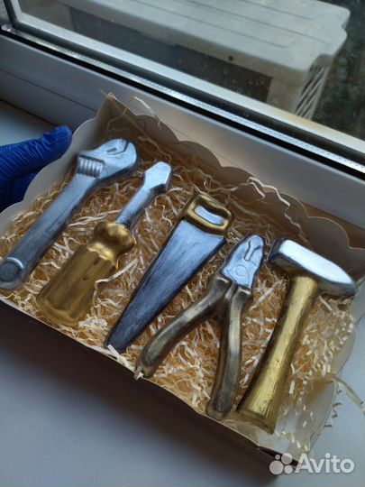 Шоколадные медальки/фигурки/машинки/инструменты