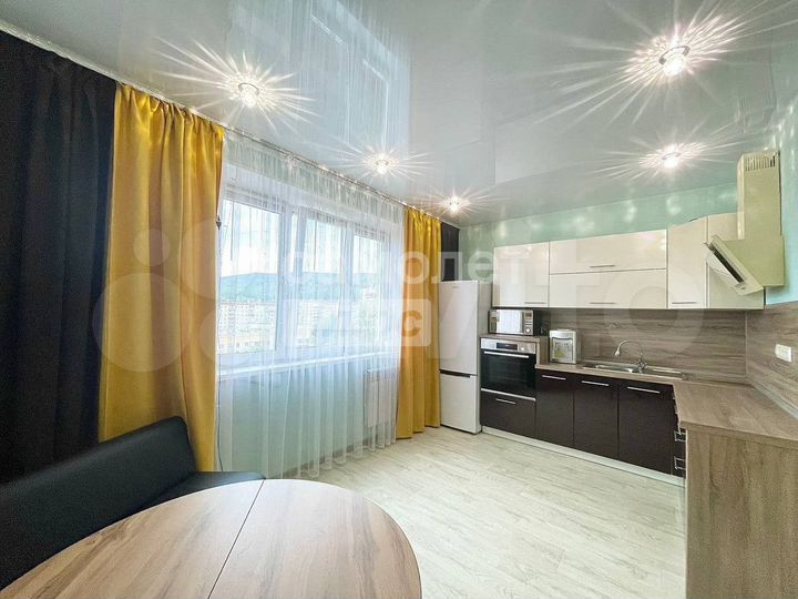 2-к. квартира, 64,8 м², 9/10 эт.