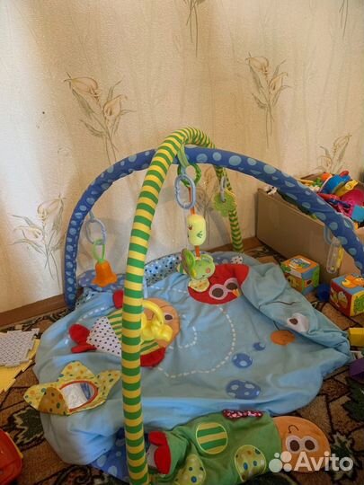 Развивающий коврик