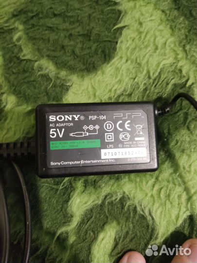 Оригинальная зарядка для PSP