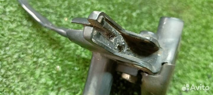 Кронштейн ручки тормоза (мото) Мопед Honda Tact 30