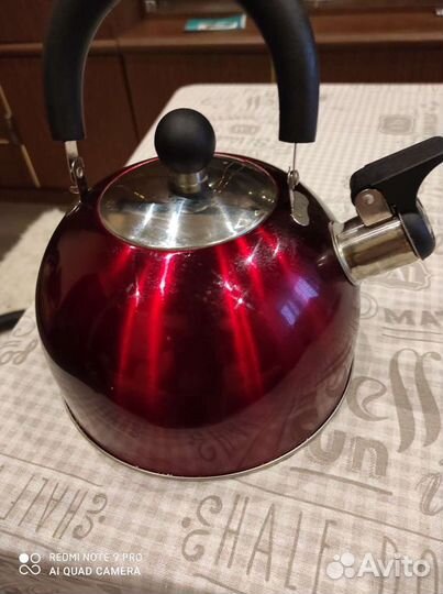 Чайник 2.5 литра со свистком