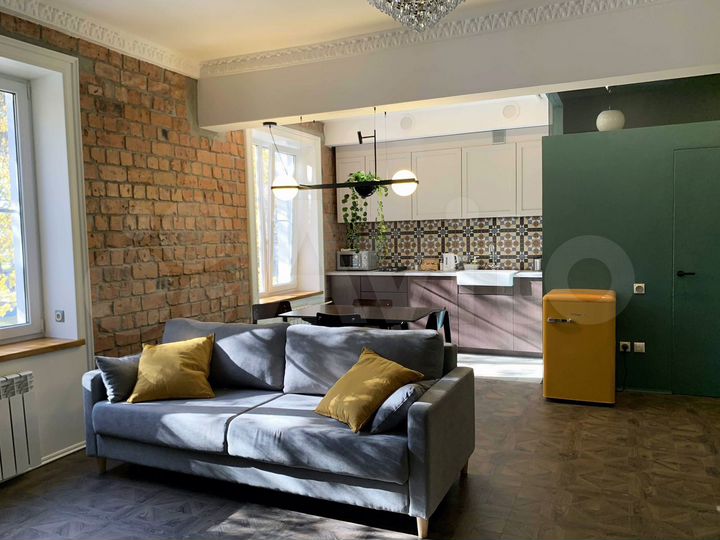 1-к. квартира, 55 м², 2/4 эт.