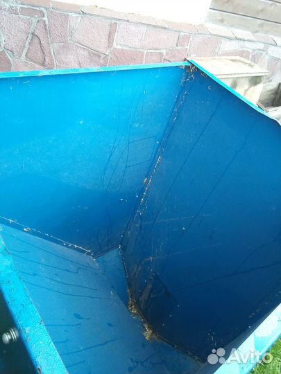 Бак для корма