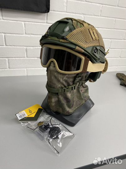 Баллистический шлем + чехол, очки, балаклава