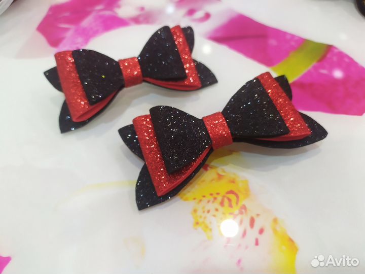 Бант на заколке