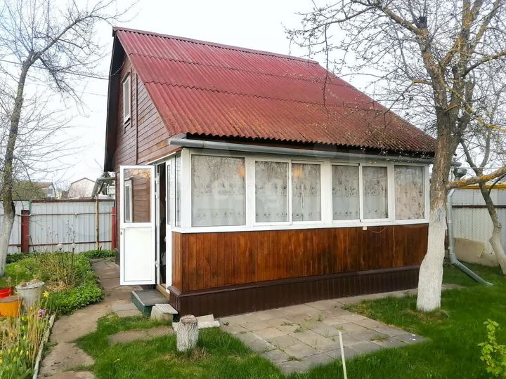 Дача 37,9 м² на участке 6 сот.