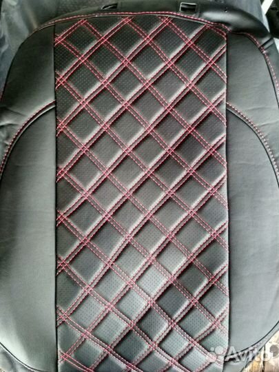 Чехлы из экокожи двойной красный ромб