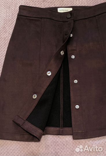 Коричневая юбка из экозамши