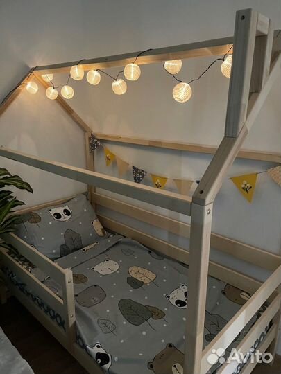 Детская кровать домик в наличии