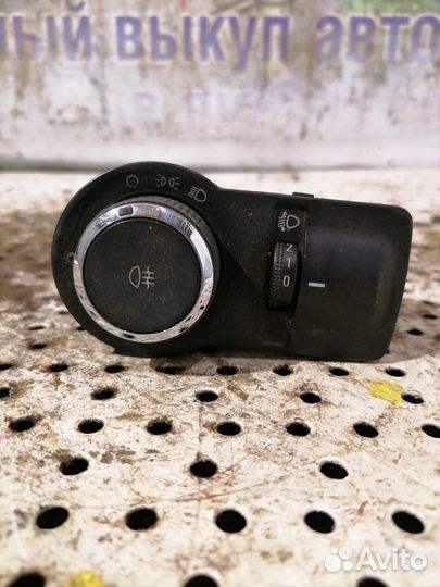 Блок управления света фар Chevrolet Aveo T300