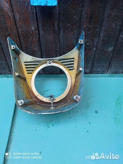 Облицовка фары мотореллера