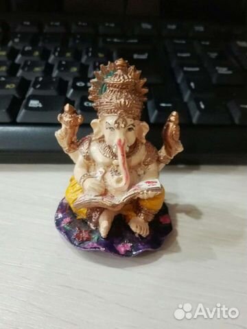 Фигурка сувенирная