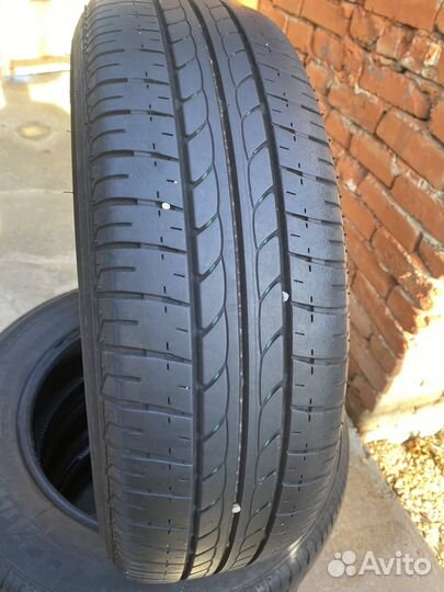 Bridgestone B250 185/65 R15
