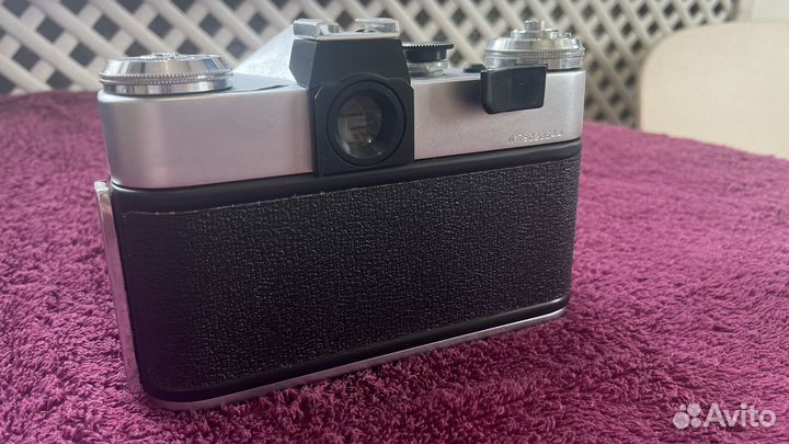 Плёночный фотоаппарат Zenit-E