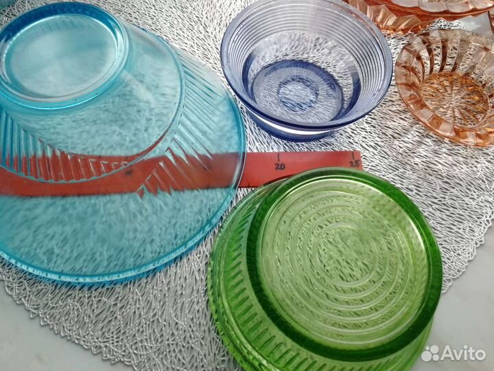 Вазы цветное стекло