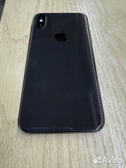 iPhone X, 256 ГБ