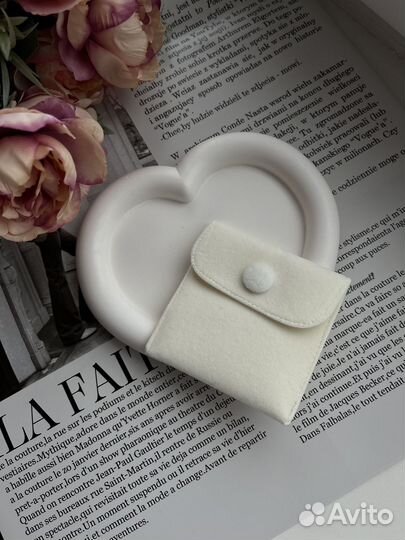 Чокер, колье из алмазного стекла с подвеской