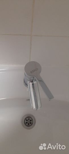 Раковина в ванную бу