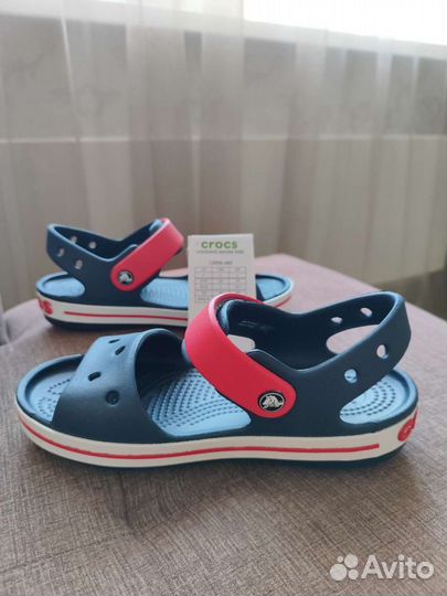 Crocs новые J1, с6