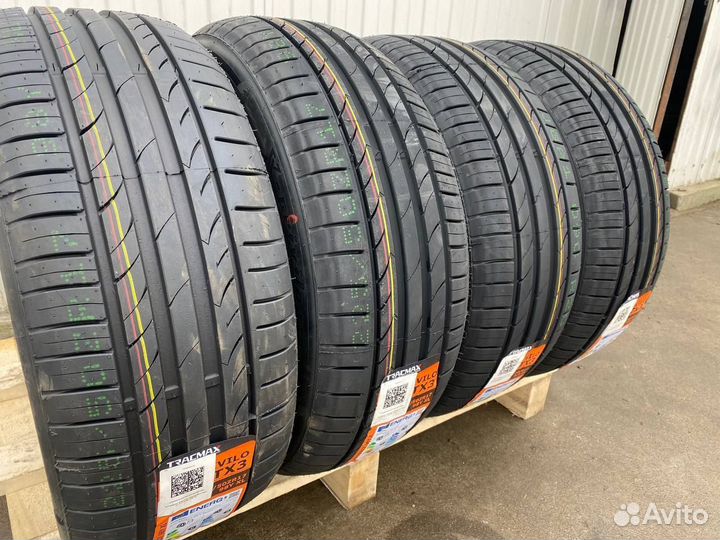 Tracmax X-Privilo TX3 225/50 R17