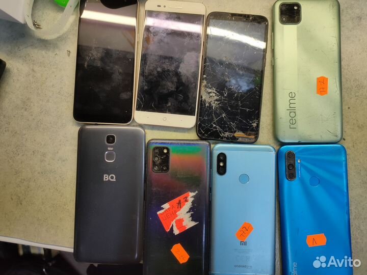 Телефоны на запчасти или под восстановление