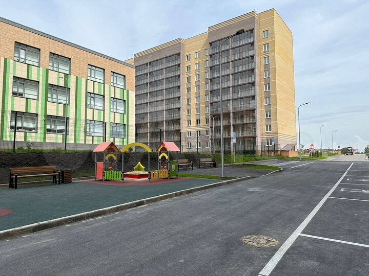 2-к. квартира, 50,7 м², 5/10 эт.