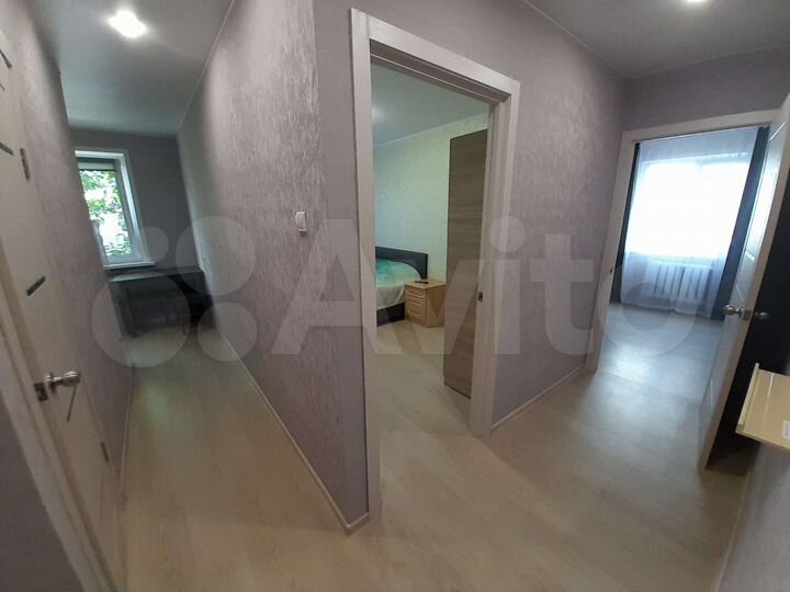 2-к. квартира, 42 м², 3/5 эт.