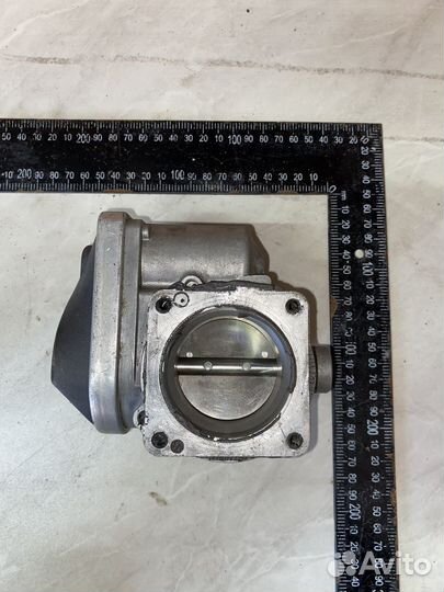 Дроссельная заслонка volkswagen golf 4 AUS 1.6