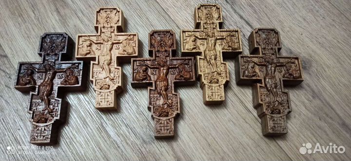Религия из дерева