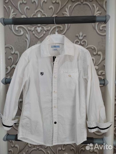 Рубашки на мальчика р-р 104