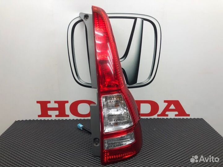 Фонарь наружний задний правый Honda Cr-V3 RE 2008