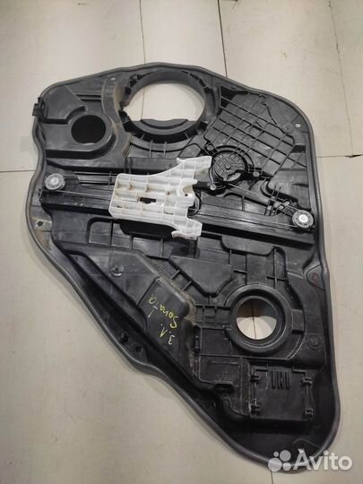 Стеклоподъемник (задний левый) (Hyundai Sonata)